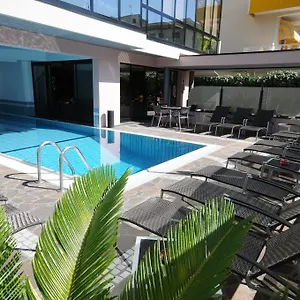 https://hotel-ambassador.emilia-romagnahotels.net